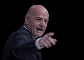 Ordinul dat pentru a combate comportamentul violent online! » Lista neagră cu suporterii interziși în America