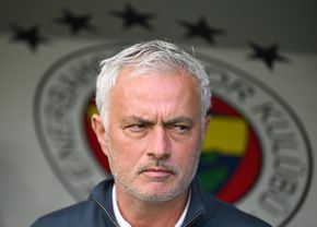 Cât o costă pe Fenerbahce demiterea lui Mourinho » Suma record încasată de portughez din compensații!
