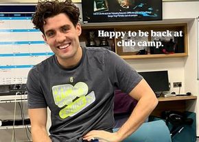 Fotbalistul celebru a postat o fotografie cu el și i-a uimit pe englezi » Nu l-au recunoscut la revenirea după (…)