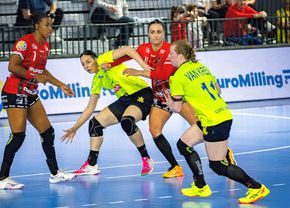 Gloria Bistrița deschide „Poarta Transilvaniei” pentru handbal » Două echipe străine luptă pentru trofeu