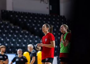 Monika Kobylinska a schimbat-o pe CSM București cu Gloria Bistrița: „Sunt fericită că am rămas în România, într-o (…)