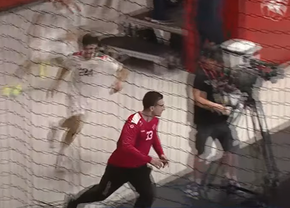 Scene nemaipomenite în semifinala CM de handbal U21 » Și-a calificat echipa în finală, în ultima secundă, apoi a (…)
