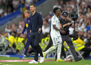 Xabi Alonso a avut un mesaj clar pentru Vinicius, după ieșirea nervoasă din El Clasico