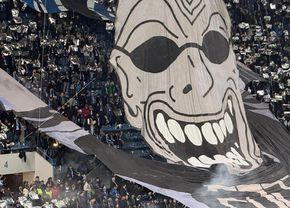 Scenografia 3D a ultrașilor craioveni la meciul cu Mainz