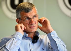 Replica-instant a lui Neluțu Sabău, întrebat dacă ar veni la națională în locul lui Mircea Lucescu! Deschide o (…)