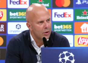 Arne Slot a reacționat după ce l-a exclus din lot pe Mohamed Salah: „Eu o văd altfel”