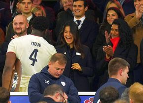 Noul iubit al Emmei Răducanu? Englezii au aflat cine este bărbatul care a ieșit din apartamentul sportivei