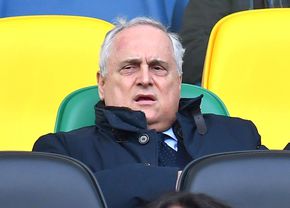 A chemat preotul ca să spargă ghinionul la Lazio! » Decizie disperată a proprietarului clubului din Serie A