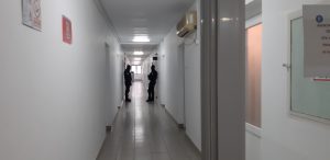 Percheziţii în Covasna, Neamţ şi Bacău într-un dosar de comercializare a produselor contrafăcute