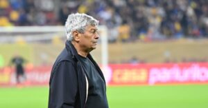 Mircea Lucescu a anunţat ce fundaş va fi titular în meciul cu Bosnia, după suspendarea lui Burcă şi accidentarea lui (…)
