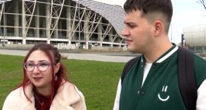 Jurnal Antena Sport | Studenţii din Craiova care se oferă să fie ghizi pentru fanii lui Mainz veniţi la meci