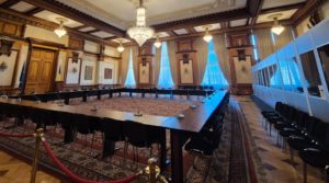 Senat: Moţiunea simplă împotriva ministrului Economiei – dezbătută astăzi în plen