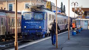 A fost reluată circulaţia trenurilor CFR Călători, după ce s-a ajuns la un acord privind plata datoriilor