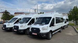 Pîslaru sesizează Parchetul European cu privire la achiziţia microbuzelor electrice pentru elevi