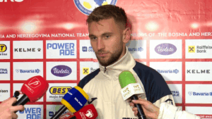 Denis Drăguș, devastat după ce a primit un “roșu” istoric în Bosnia – România: “Vreau doar să-mi cer scuze”