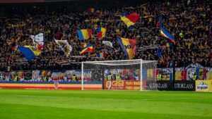 Parlamentul propune vânzarea de băuturi alcoolice pe stadioanele din România! Ce prevede proiectul de lege