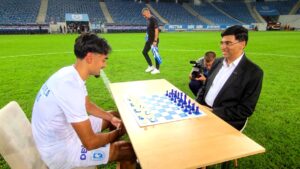 Jurnal Antena Sport | Baiaram a jucat şah contra unui campion mondial pe Ion Oblemenco