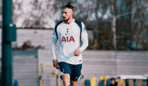 Radu Drăgușin a jucat într-un nou meci. Amicalul în care a fost trimis de Tottenham