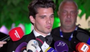 Anunţul lui Ianis Hagi despre transfer după ce Gigi Becali a spus că are două oferte, pe lângă cea de la FCSB!