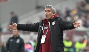 Cristiano Bergodi îl înlocuieşte pe Sabău la Universitatea Cluj