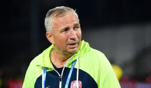 Dan Petrescu, reacţie categorică după Paksi – CFR Cluj 0-0: “Aştept mai mult de la echipă”. Ce a spus despre Louis (…)