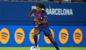 Jules Kounde și-a prelungit contractul cu Barcelona! Prima reacție a jucătorului: “Sunt foarte fericit!”