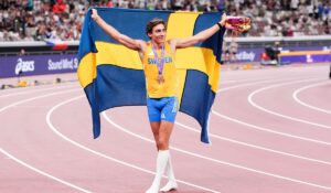 Armand Duplantis a stabilit un nou record mondial! Medalie de aur pentru suedez la Campionatele Mondiale de la Tokyo