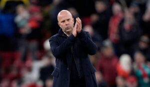 Arne Slot, după umilința suferită de Liverpool pe Anfield: “Nu pot inventa suficiente scuze”