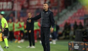 Antrenorul Bolognei are emoții înaintea meciului cu FCSB: “E normal”
