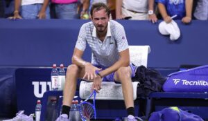 Daniil Medvedev, scene incredibile la US Open 2025! Rusul a făcut circ la New York şi a fost eliminat