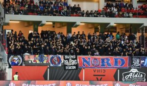 Jucătorii de la FCSB, băgaţi în şedinţă chiar pe gazon, după remiza cu Csikszereda: “E ultima oară când se întâmplă”