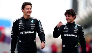 George Russell şi Kimi Antonelli vor pilota pentru Mercedes şi în 2026