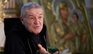 Ce a putut spune Gigi Becali după ce Florin Tănase a văzut roşu direct pentru faultul horror din Shkendija – FCSB