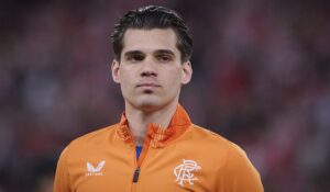Destinaţie surpriză pentru Ianis Hagi. Cu ce echipă negociază şi ce salariu uriaş ar putea încasa
