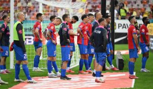 O nouă lovitură pentru FCSB! Un titular s-a accidentat la antrenament