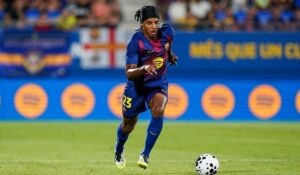 Jules Kounde şi-a prelungit contractul cu Barcelona! Francezul a semnat până în 2030: “Sunt foarte fericit”