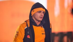 “L-am lăsat pe Max să câștige” Lando Norris, pus pe glume după MP din Las Vegas! Ce s-a întâmplat la start
