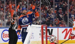 Leon Draisaitl a ajuns la 400 de goluri în NHL! Debut cu înfrângere pentru Edmonton Oilers în noul sezon