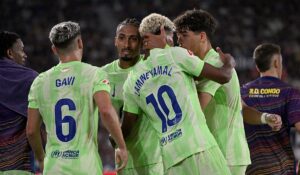 Barcelona, o nouă remontada memorabilă! Victorie dramatică pe terenul lui Levante, după un autogol