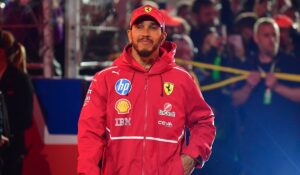 Şeful Ferrari i-a cerut lui Lewis Hamilton să se calmeze: “Este puţin prea mult”