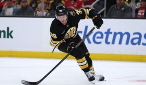 Carolina Hurricanes – Boston Bruins LIVE VIDEO (19:00). Duel tare în Conferinţa de Est