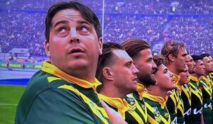 Moment incredibil! A fost arestat după ce a apărut la intonarea imnurilor, înainte de meciul Anglia – Australia