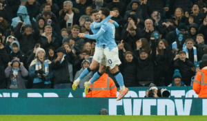 Fază superbă făcută de Manchester City. Pasă din rabona, bară transversală și gol