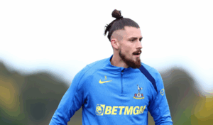 Vestea momentului pentru Radu Drăgușin! Thomas Frank a vorbit despre revenirea fundașului român