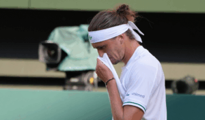 O nouă surpriză colosală la Wimbledon 2025. Numărul 3 mondial, eliminat după un “thriller” de aproape 5 ore