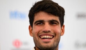 Carlos Alcaraz, savuros înaintea finalei cu Jannik Sinner de la Wimbledon: “Sper să nu mai petrec 5 ore pe teren”