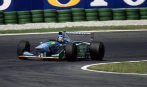 Cătălin-Cedric Ghigea | Formula 1: Acuzații de trișare, inovație tehnică și controverse istorice