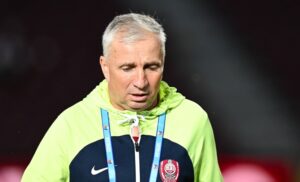 CFR Cluj, o primă repriză jenantă la returul cu Lugano! Echipa lui Dan Petrescu nu a tras niciun şut spre poartă