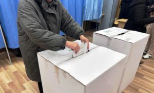 Toate secțiile de votare s-au deschis pentru alegerile locale parțiale