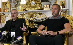 Mihai Stoica i-a dat dreptate lui Gigi Becali, după debutul FCSB-ului din Champions League. Jucătorii criticaţi: “E (…)